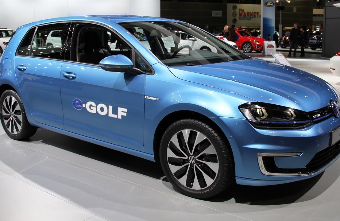 Volkswagen’s e-Golf Electric Car Debuts At&nbsp;Frankfurt
